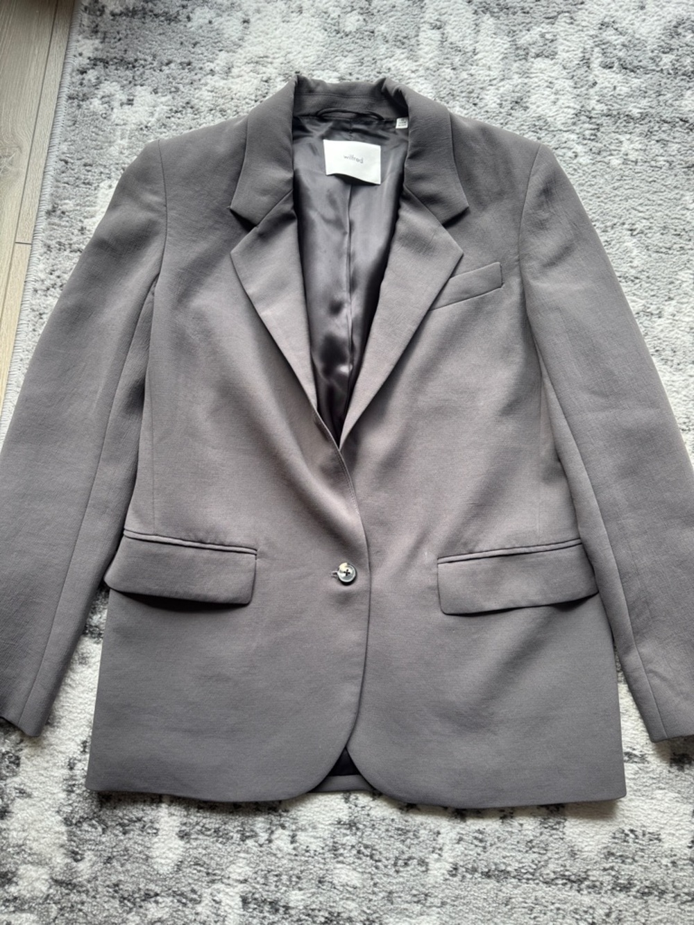 aritzia gray blazer